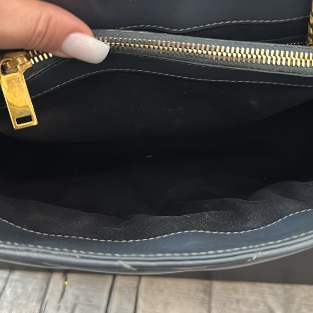 YSL LOULOU Matelasse Lambskin Medium - Picture 7 of 8